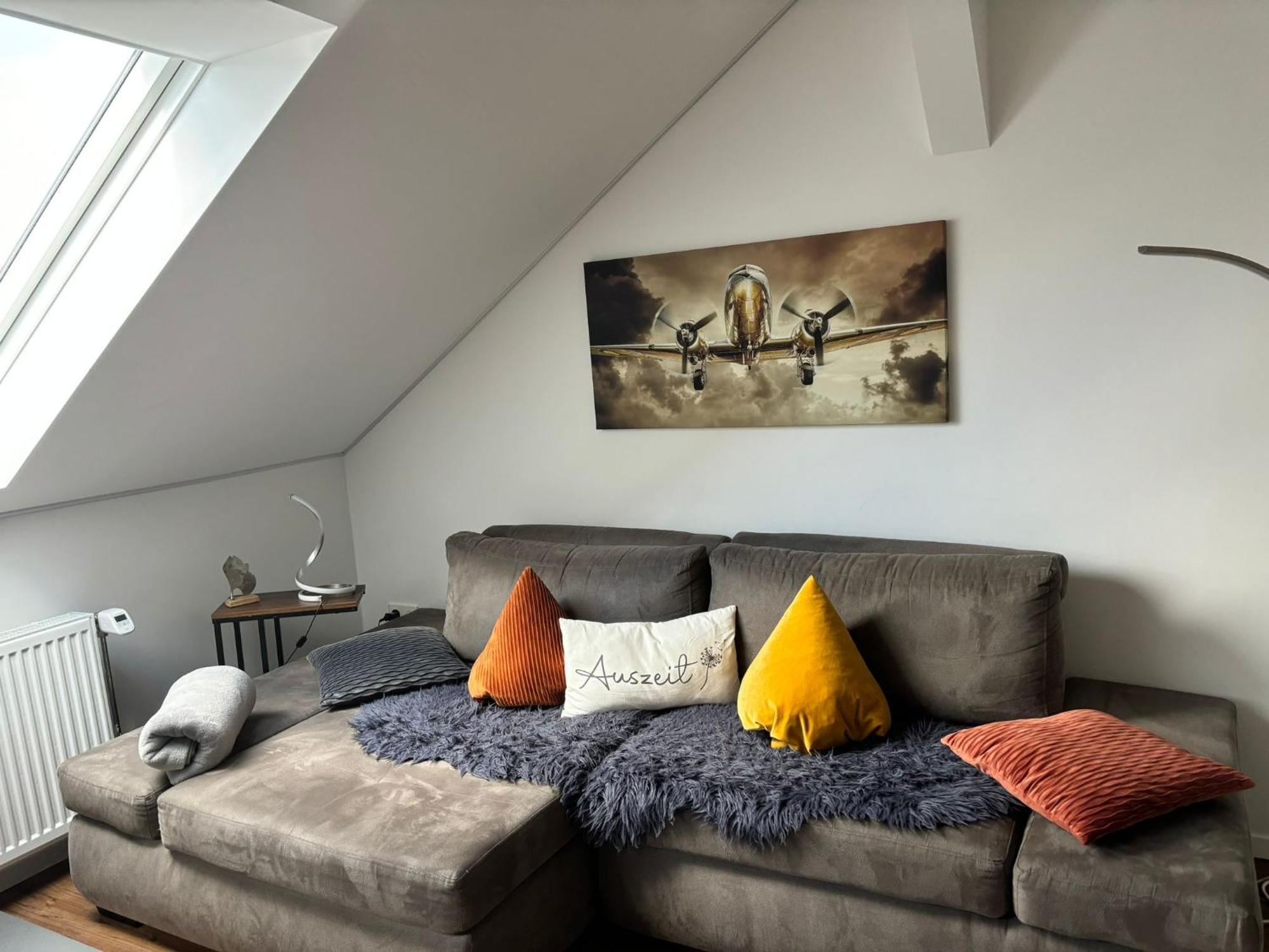 Auszeit2 Erfurt - Stilvolle Dachwohnung Mit Parkplatz - Zentrumsnah 외부 사진